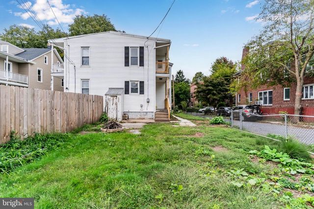 3215 N 4TH ST, Harrisburg, PA 17110