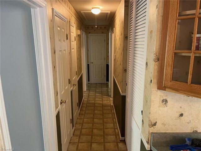 3911 Raintree Drive, Greensboro, NC 27407