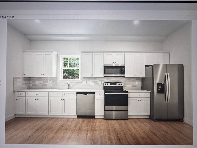 1280 Middlesex 5, Lowell, MA 01851