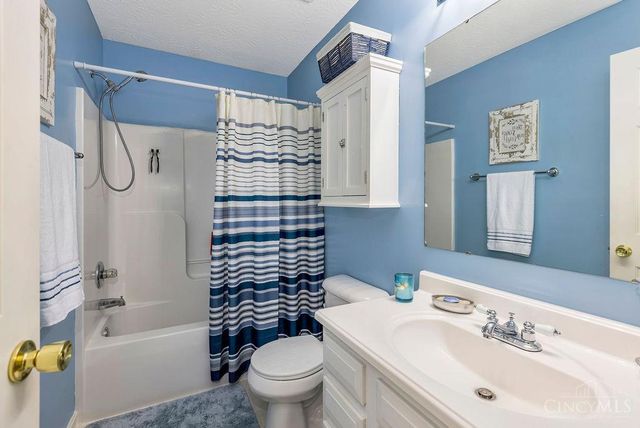 382 Broadway Street, Hamilton Twp, OH 45039