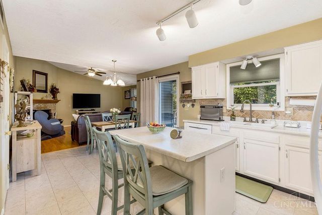 382 Broadway Street, Hamilton Twp, OH 45039