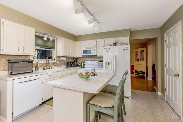 382 Broadway Street, Hamilton Twp, OH 45039