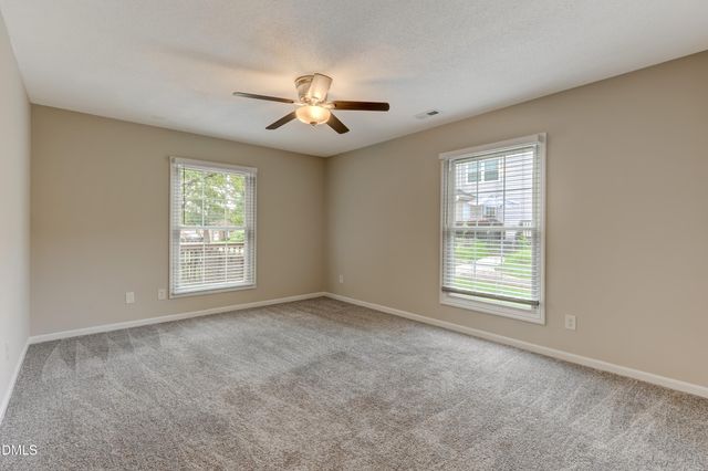 2202 Huntington Road E5, Burlington, NC 27215