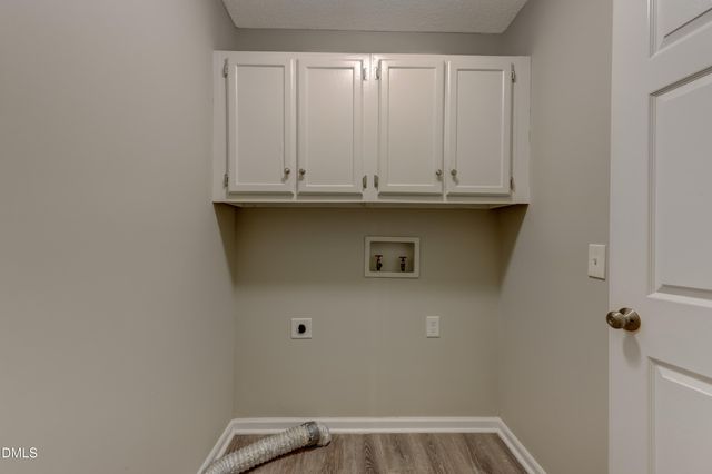 2202 Huntington Road E5, Burlington, NC 27215