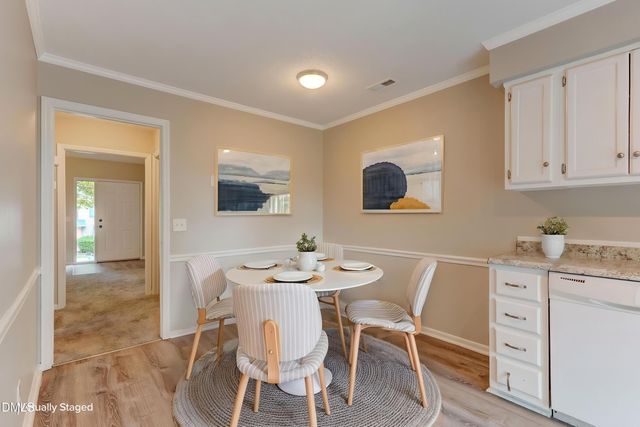 2202 Huntington Road E5, Burlington, NC 27215