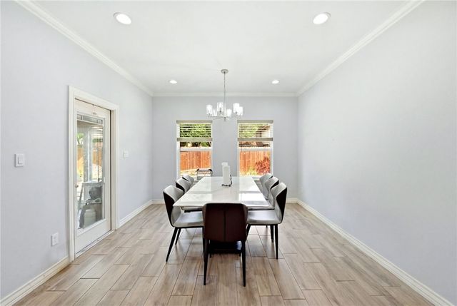 2433 Manuel, Corpus Christi, TX 78414