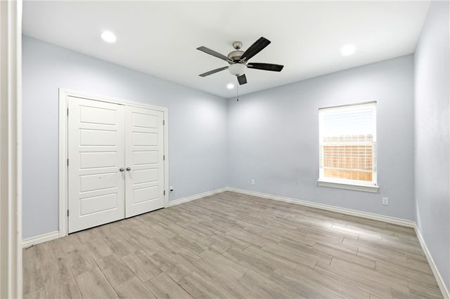 2433 Manuel, Corpus Christi, TX 78414