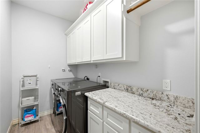 2433 Manuel, Corpus Christi, TX 78414