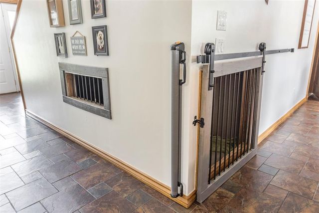 1400 E Eagle Nest Terrace, Mustang, OK 73064
