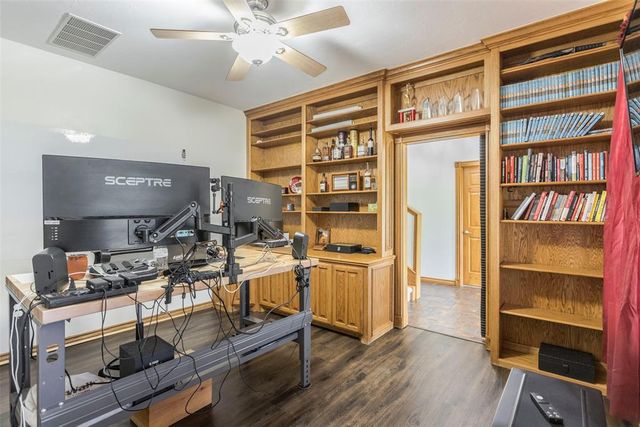 1400 E Eagle Nest Terrace, Mustang, OK 73064