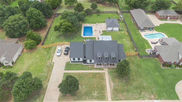1400 E Eagle Nest Terrace, Mustang, OK 73064