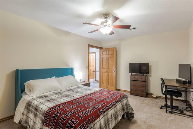 1400 E Eagle Nest Terrace, Mustang, OK 73064