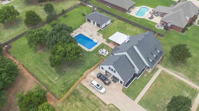1400 E Eagle Nest Terrace, Mustang, OK 73064
