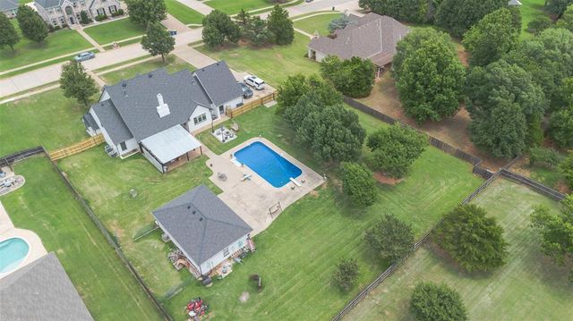 1400 E Eagle Nest Terrace, Mustang, OK 73064