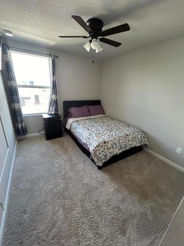 5630 N Enclave Drive, Mangonia Park, FL 33407