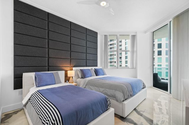 347 N New River Dr E Ph7, Fort Lauderdale, FL 33301