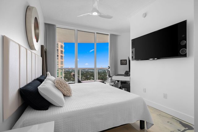 347 N New River Dr E Ph7, Fort Lauderdale, FL 33301