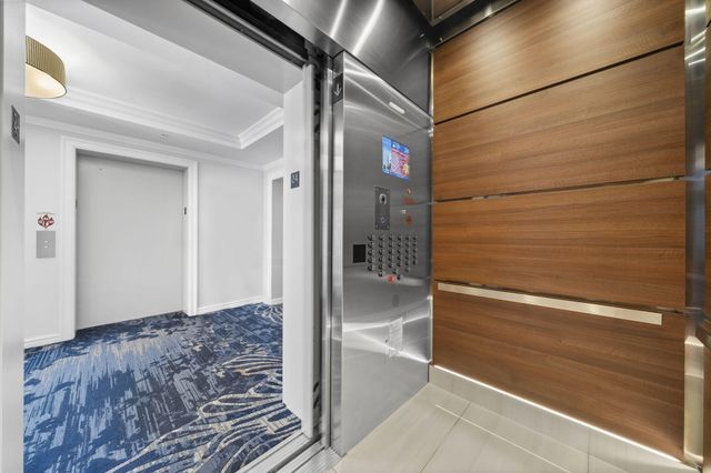 347 N New River Dr E Ph7, Fort Lauderdale, FL 33301