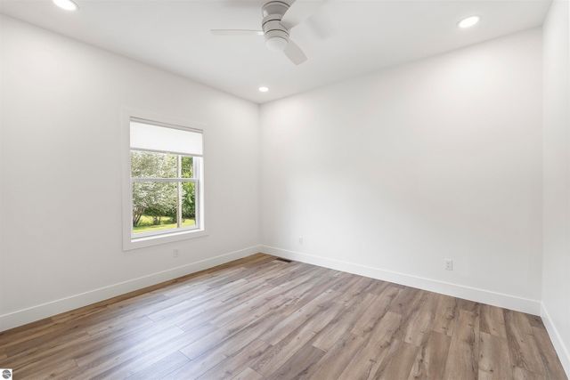 202 W Carpenter Street, Charlevoix, MI 49720