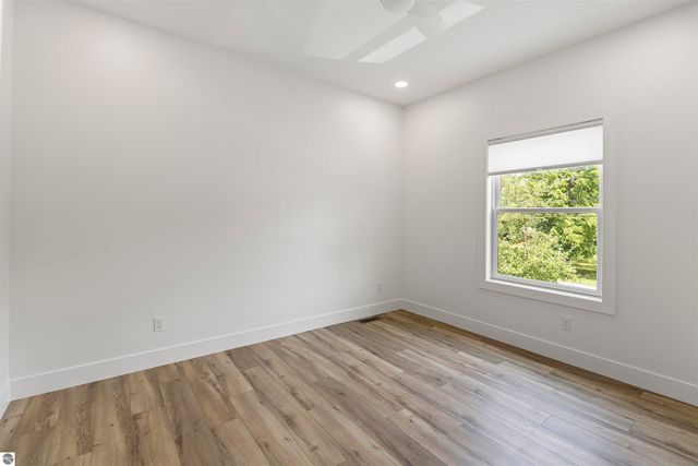 202 W Carpenter Street, Charlevoix, MI 49720