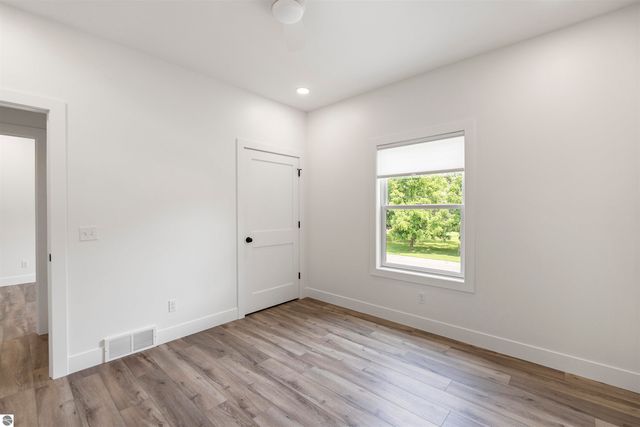 202 W Carpenter Street, Charlevoix, MI 49720