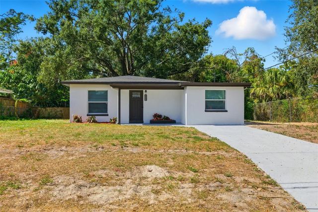 8904 TUPELO DRIVE, Tampa, FL 33637