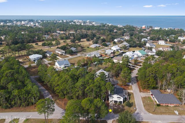 503 Royal Oak, Pass Christian, MS 39571