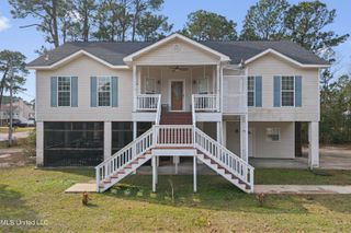503 Royal Oak, Pass Christian, MS 39571