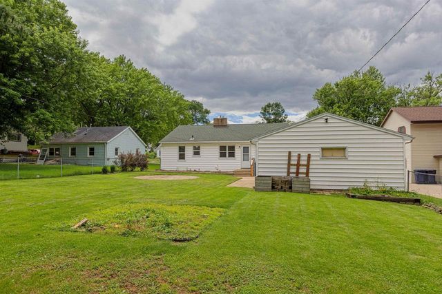 1021 S Terrace Street, Janesville, WI 53546