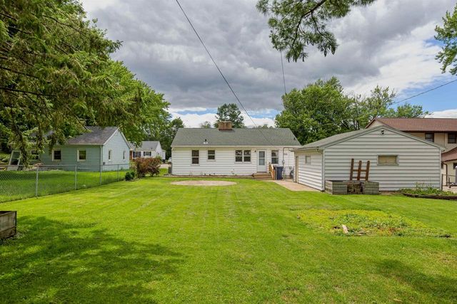 1021 S Terrace Street, Janesville, WI 53546