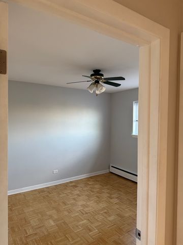 1509 Brown Street 11E, Des Plaines, IL 60016