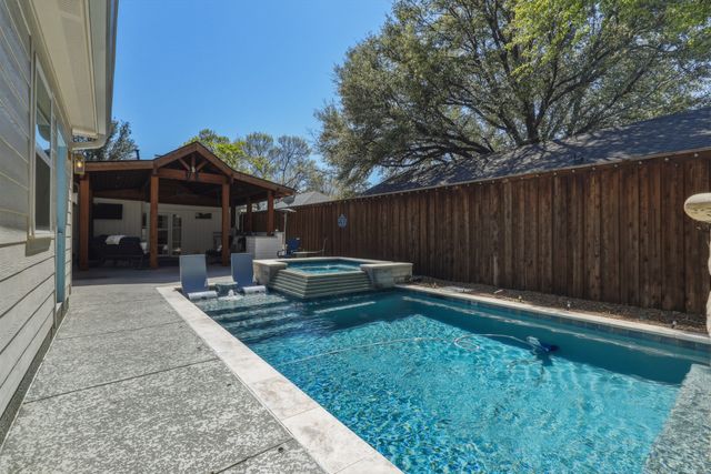 5247 Goodwin Avenue, Dallas, TX 75206