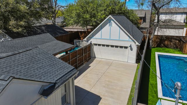 5247 Goodwin Avenue, Dallas, TX 75206