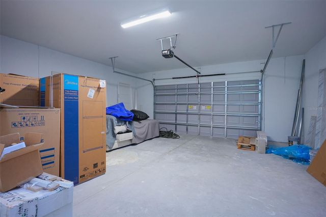 17460 MACASSAR ROAD, Weeki Wachee, FL 34614