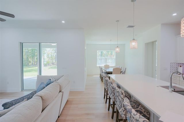 17460 MACASSAR ROAD, Weeki Wachee, FL 34614