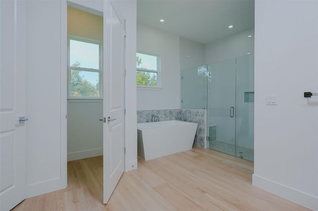 17460 MACASSAR ROAD, Weeki Wachee, FL 34614
