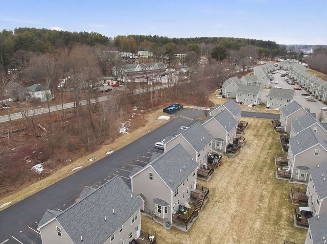 13 Grace Way 79, Tyngsborough, MA 01879