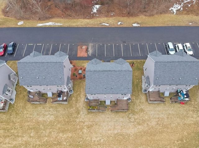 13 Grace Way 79, Tyngsborough, MA 01879