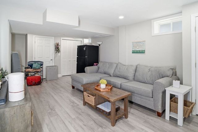 13 Grace Way 79, Tyngsborough, MA 01879