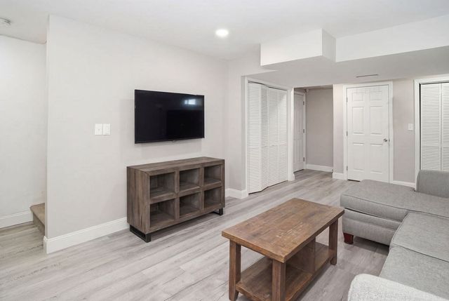 13 Grace Way 79, Tyngsborough, MA 01879