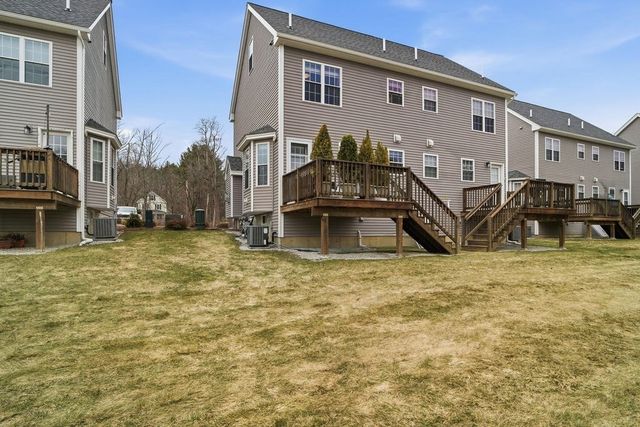 13 Grace Way 79, Tyngsborough, MA 01879