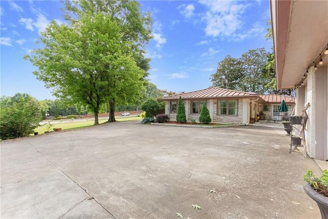 4100 Holbrook Campground Road, Alpharetta, GA 30004