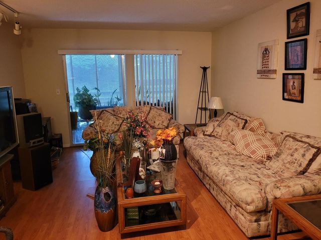 4401 MARTINIQUE Court D4, Coconut Creek, FL 33066