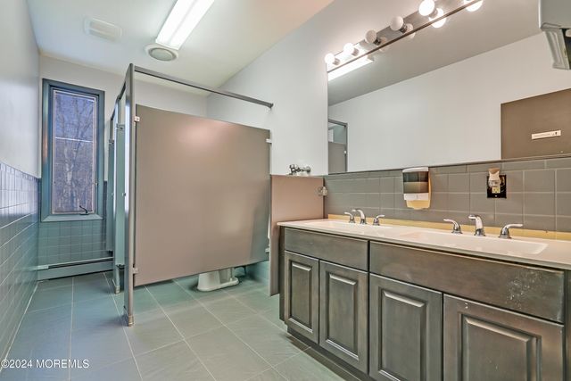 1405 State Route 35, 201-7, Ocean Twp, NJ 07712