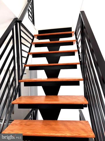 1915 E SELTZER ST, Philadelphia, PA 19134