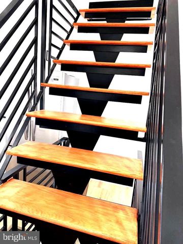 1915 E SELTZER ST, Philadelphia, PA 19134