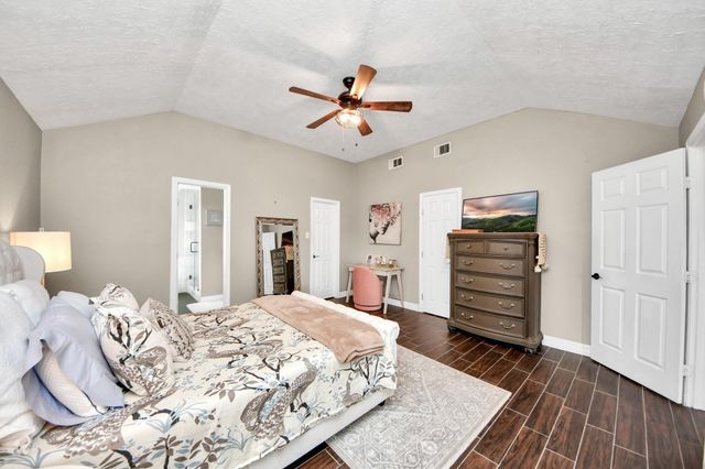 2003 Edinburg Avenue, League City, TX 77573