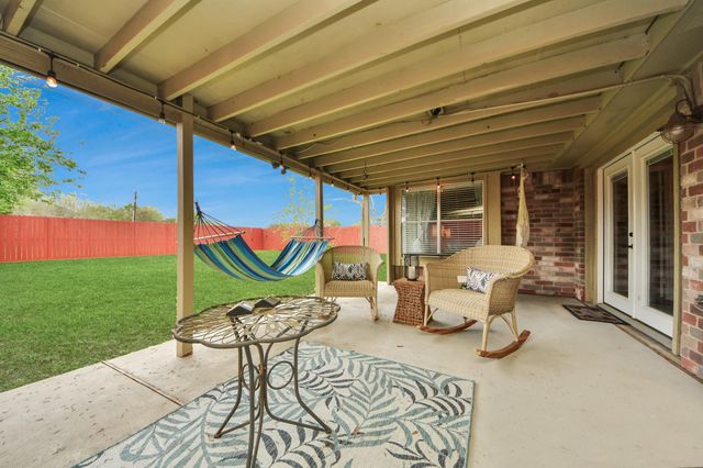 2003 Edinburg Avenue, League City, TX 77573