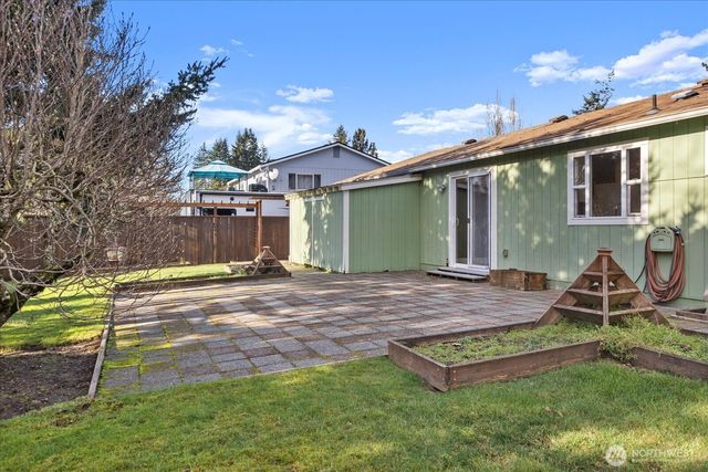 4218 152nd Street SW, Lynnwood, WA 98087