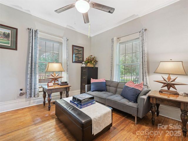 145 Shackford Street 3, Waynesville, NC 28786